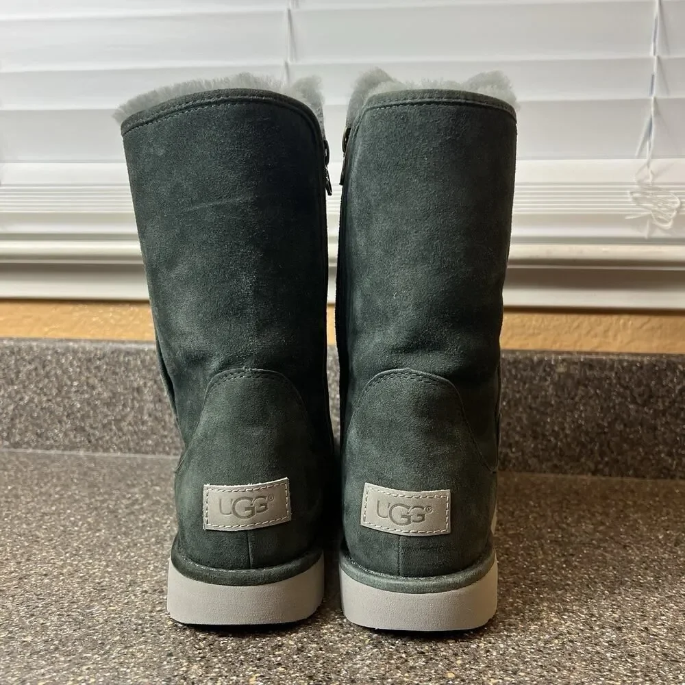 Treadlite By Ugg Gray Suede Mid Calf Boots Women's Sz 9 Sheepskin Lining Zip New